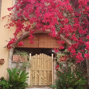 Casa vacanze P.terra - Centro Paese, Villasimius